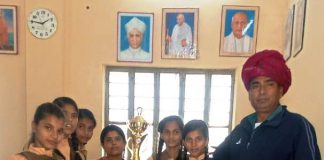 Three girl students of Doria School selected for the state level, the atmosphere of happiness in the village